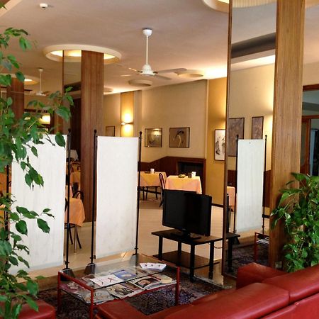 Hotel Milano Pistoia Luaran gambar