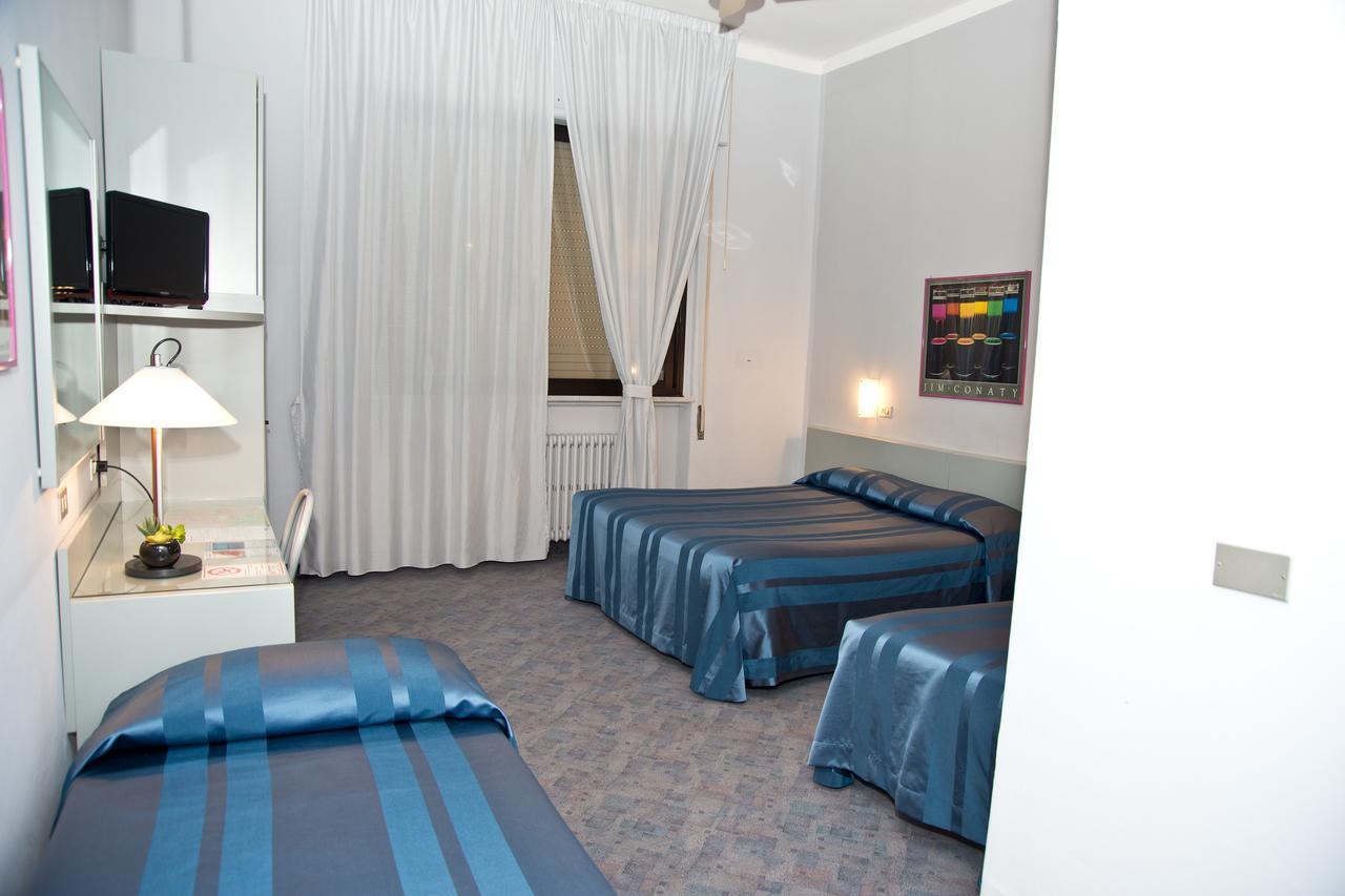 Hotel Milano Pistoia Luaran gambar